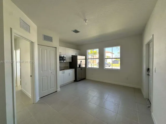 $1,500 | 2240 Southeast 30th Street, Unit 1, Homestead, FL 33035