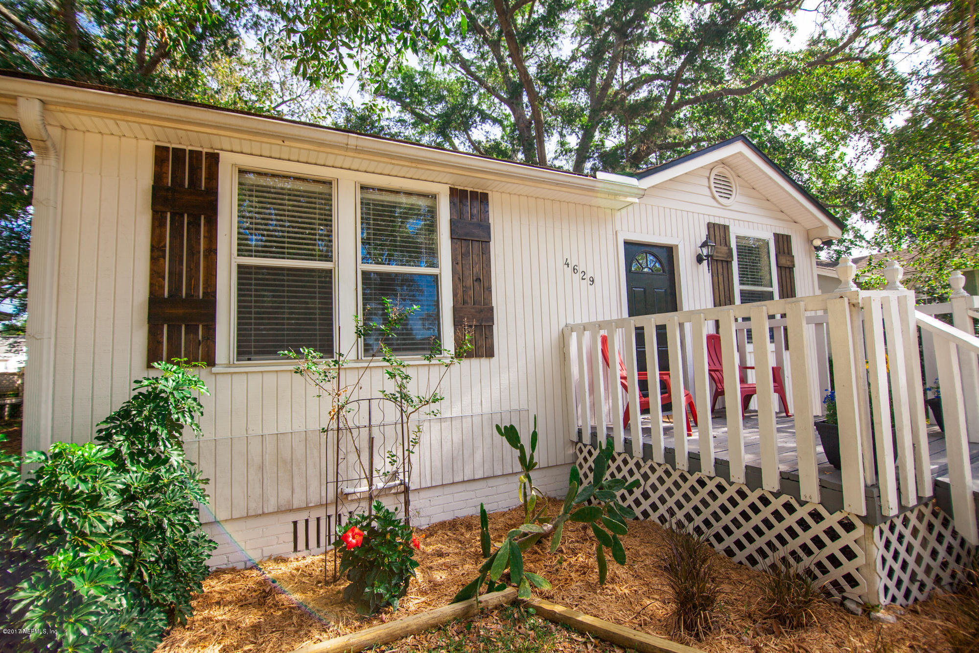 4629 Manchester Road Jacksonville, FL 32210 - Photo 4 of 48 Kim Alexis Studios, LLC-0417