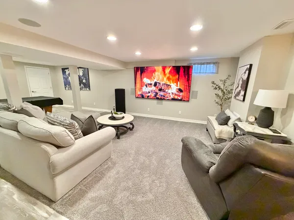 $475,000 | 9102 River View Trail, Roscoe, IL 61073