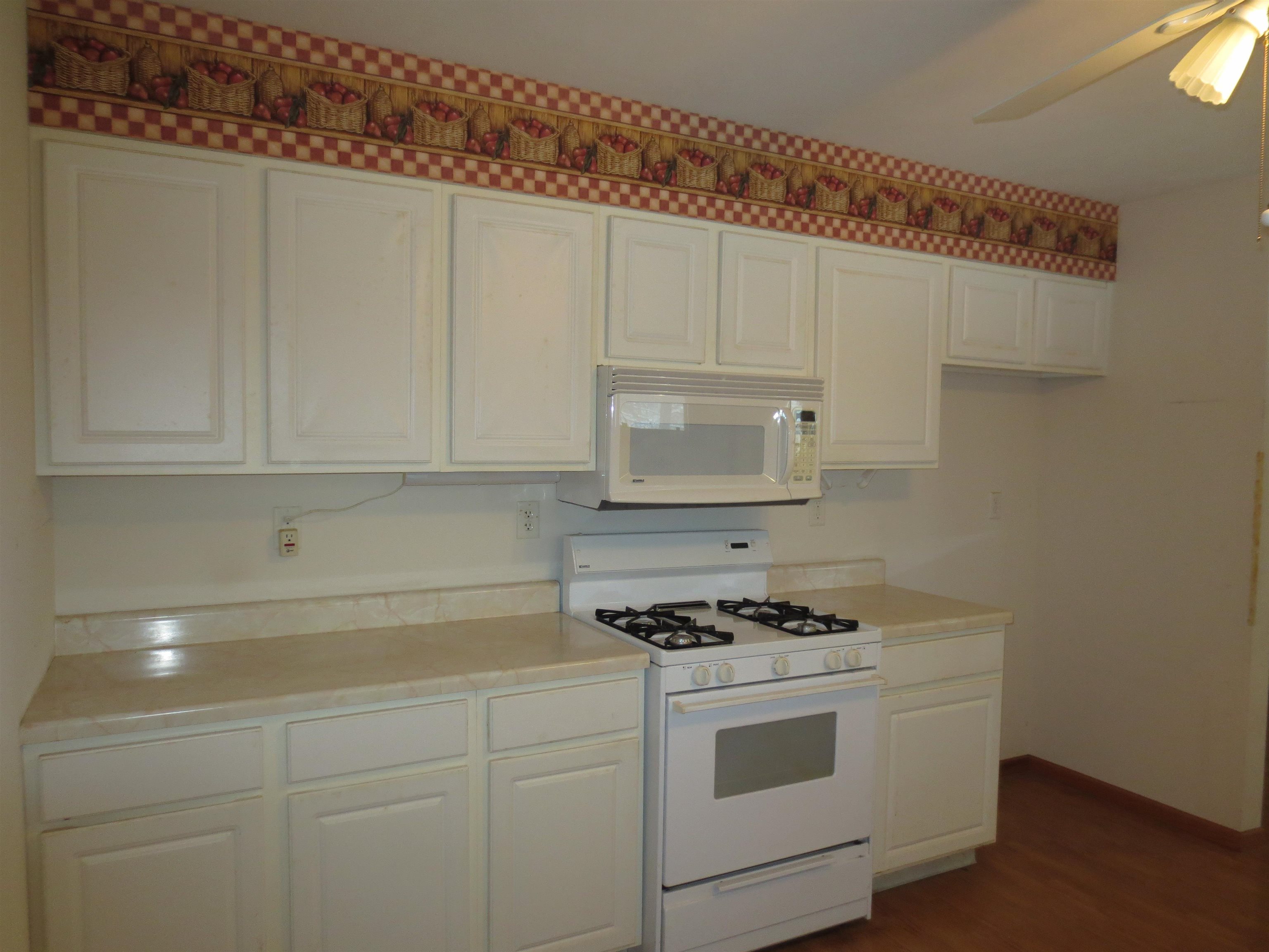 5674 Fitzgerald Road Rockford, IL 61102 - Photo 6 of 20 Gallery Image 6