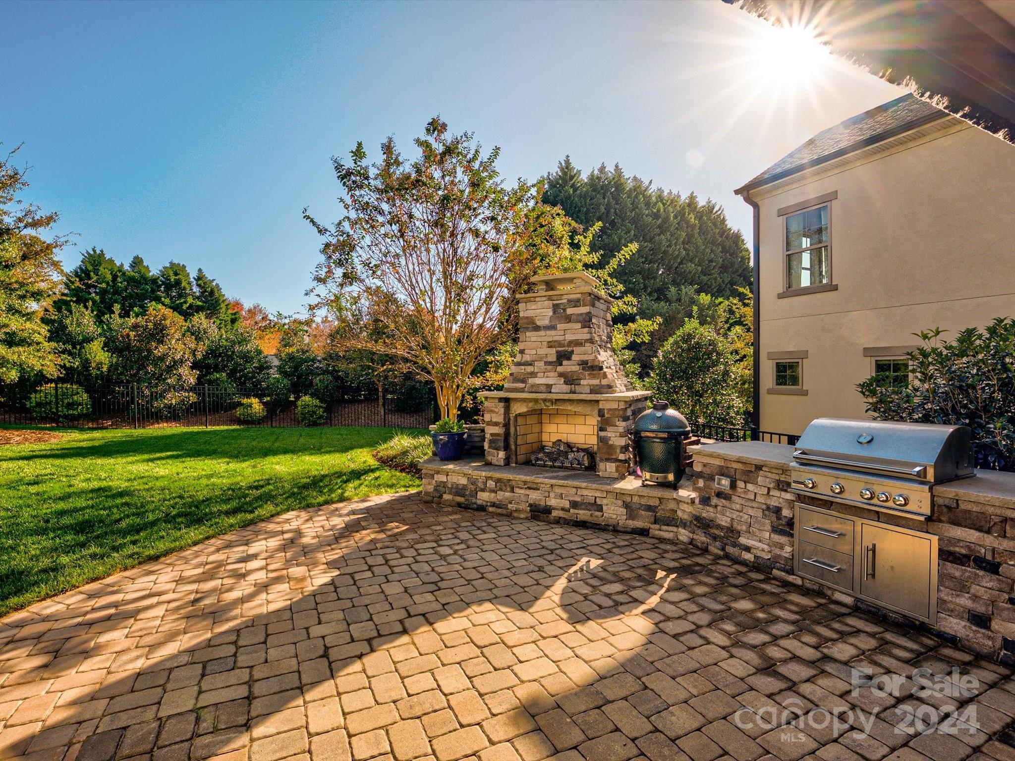12027 Huntson Reserve Road Huntersville, NC 28078 - Photo 32 of 42 a view of a backyard with sitting area