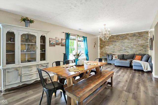 $350,000 | 950 Weeping Way Lane, Avon, IN 46123