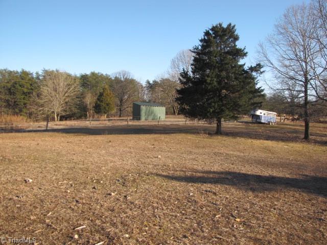 830 Beck Road Eden, NC 27288 - Photo 10 of 38 Gallery Image 10