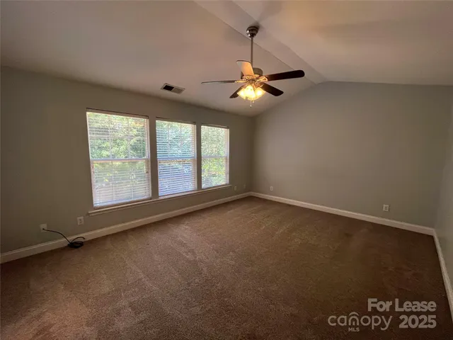 $3,000 | 8601 Fieldcroft Drive, Charlotte, NC 28277