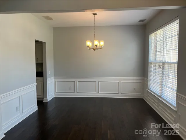 $3,000 | 8601 Fieldcroft Drive, Charlotte, NC 28277