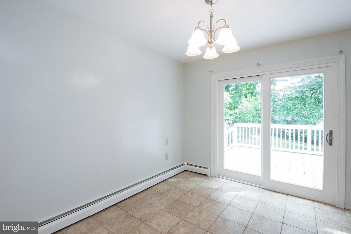 4119 Granby Road Woodbridge, VA 22193 - Photo 12 of 26 Eat-in Kitchen Table Space