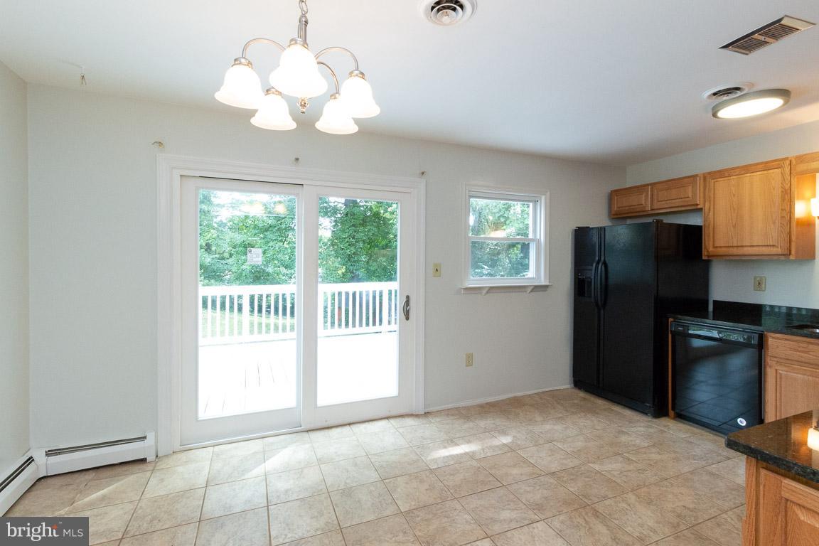 4119 Granby Road Woodbridge, VA 22193 - Photo 13 of 26 Kitchen