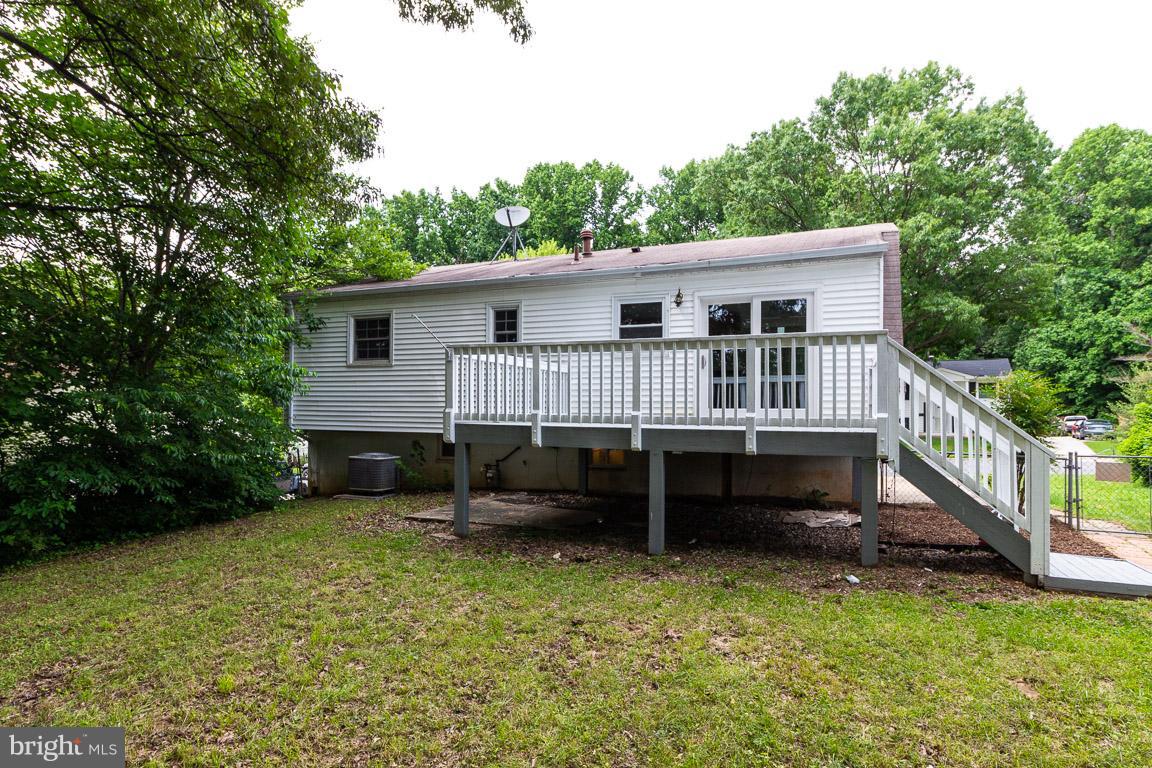 4119 Granby Road Woodbridge, VA 22193 - Photo 22 of 26 Exterior (Rear)