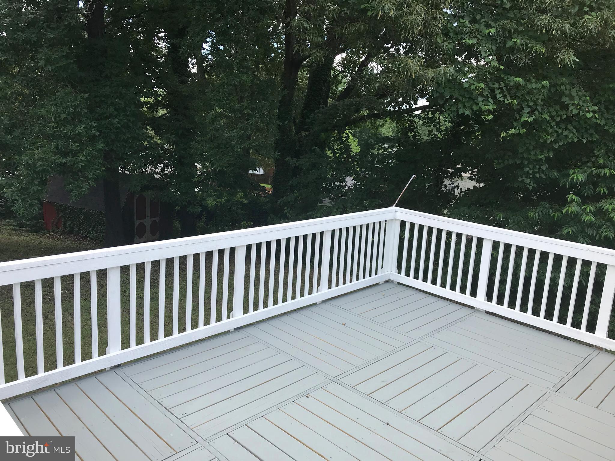 4119 Granby Road Woodbridge, VA 22193 - Photo 23 of 26 Deck