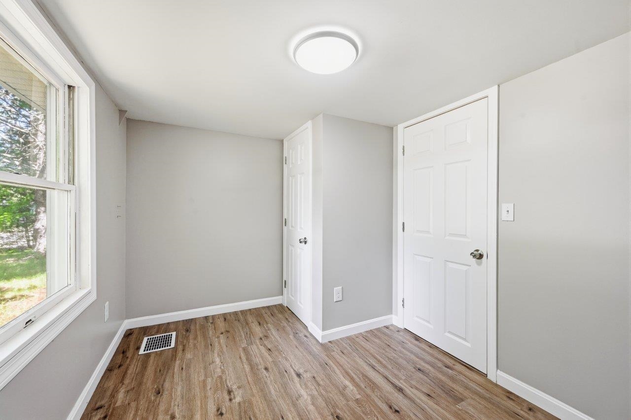 78 Crow Hill Road Rochester, NH 03868 - Photo 26 of 41