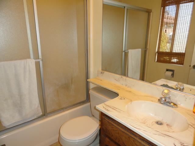 1614 Ravine Road Vista, CA 92083 - Photo 8 of 16 Gallery Image 8