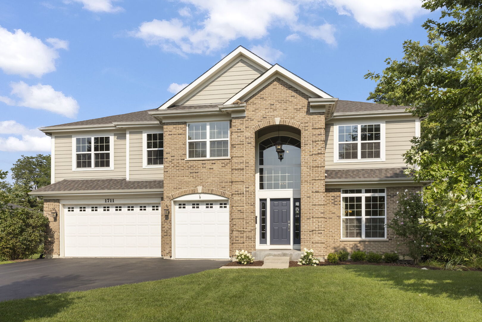 1711 Driving Park Road Wheaton, IL 60187 - Photo 45 of 46 Gallery Image 45