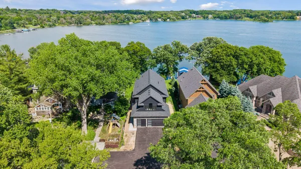 $3,595,000 | 348 West Lake Street, Orono, MN 55356