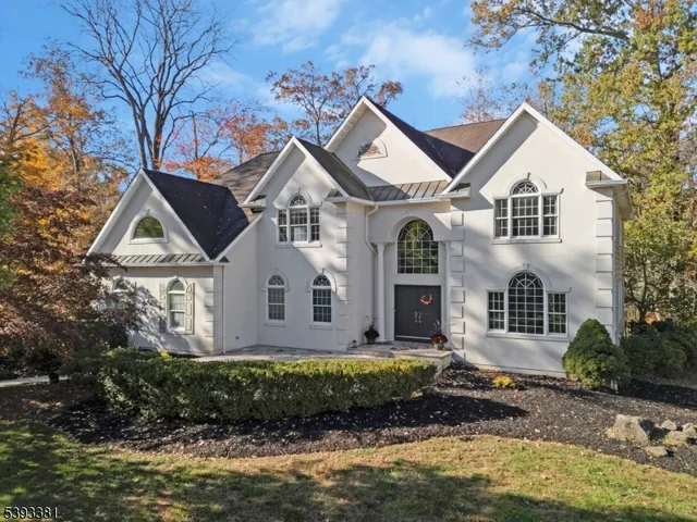 $1,395,000 | 19 Robin Road, Warren, NJ 07059