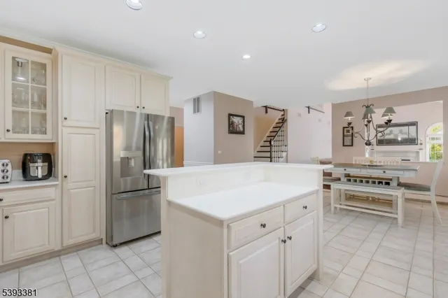 $1,395,000 | 19 Robin Road, Warren, NJ 07059