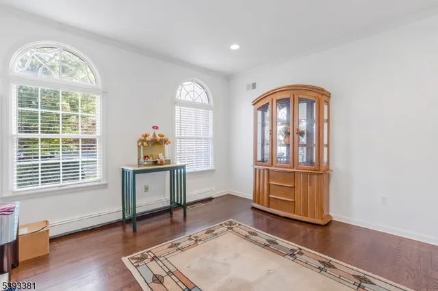 $1,395,000 | 19 Robin Road, Warren, NJ 07059