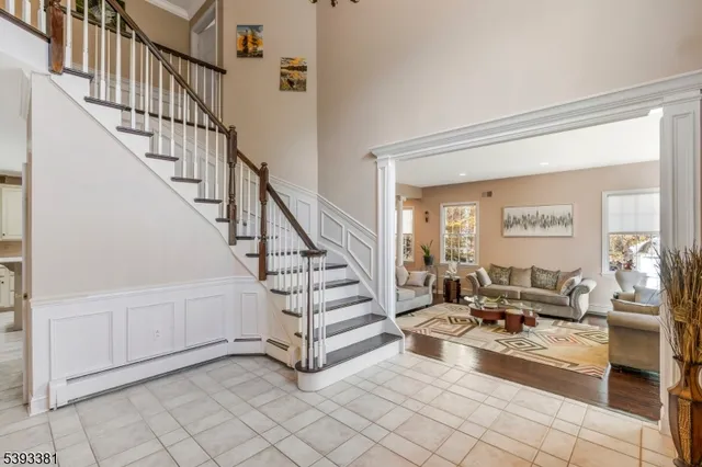 $1,395,000 | 19 Robin Road, Warren, NJ 07059