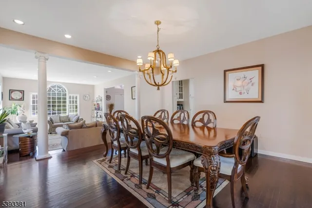 $1,395,000 | 19 Robin Road, Warren, NJ 07059