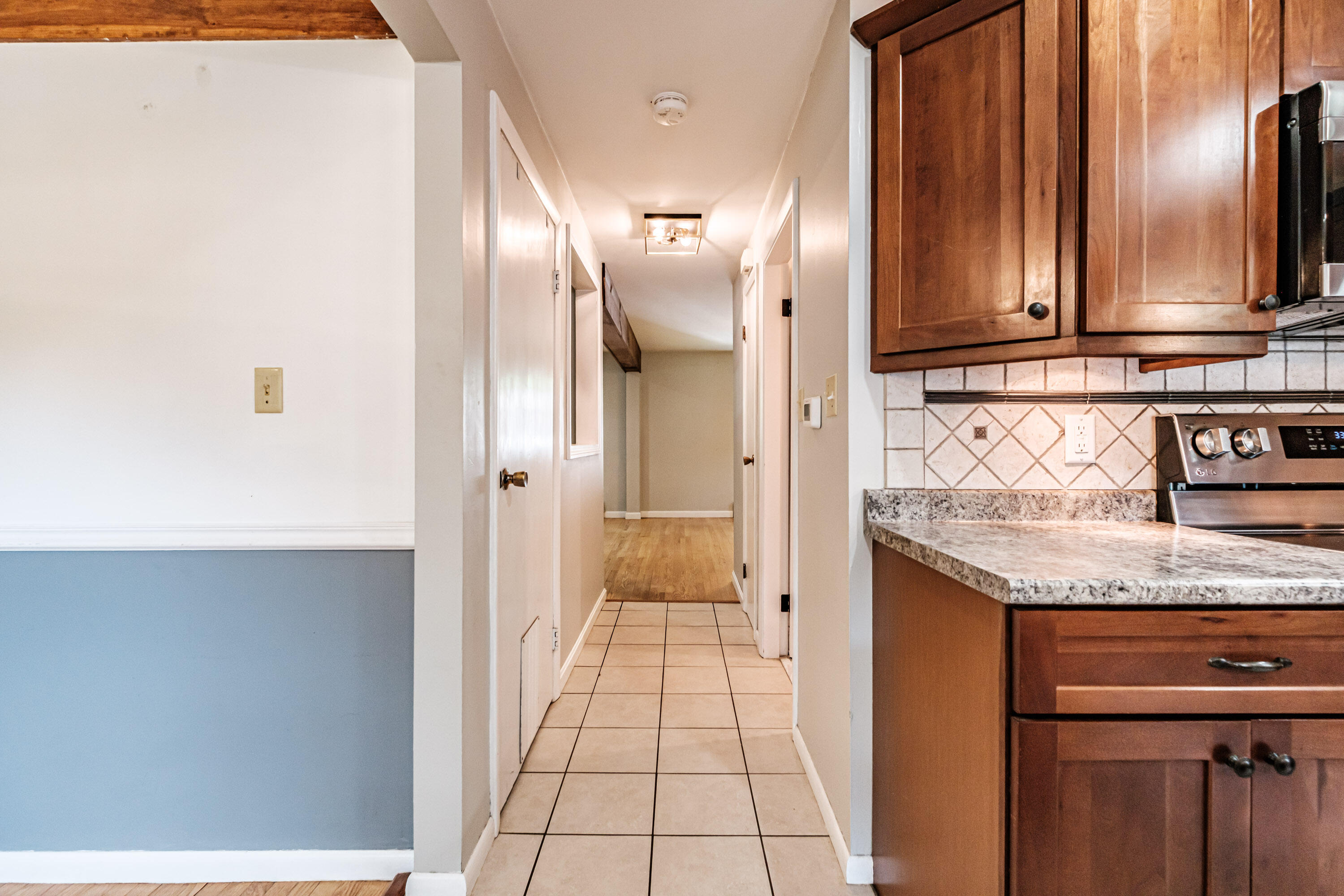 262 Holmes Road Scarborough, ME 04074 - Photo 15 of 61 20260701gp-62027