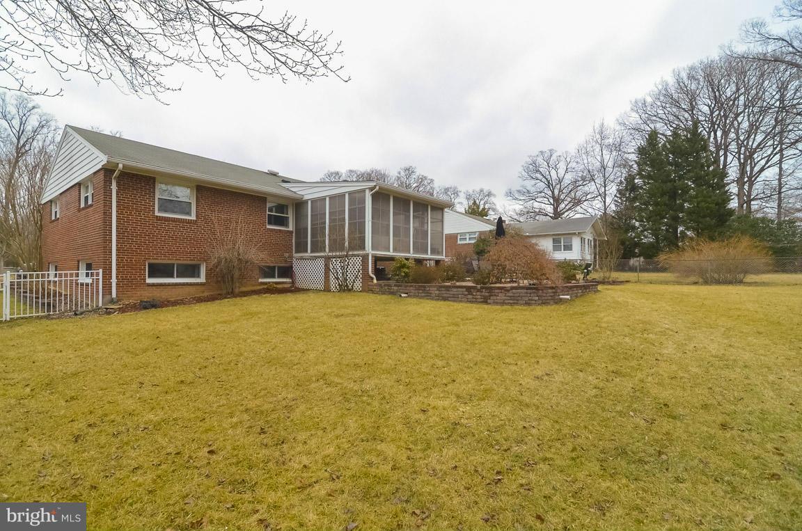 7511 Gresham Street Springfield, VA 22151 - Photo 30 of 30 Exterior (Rear)