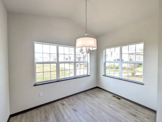 $464,900 | 36 Windflower Way, Mount Horeb, WI 53572