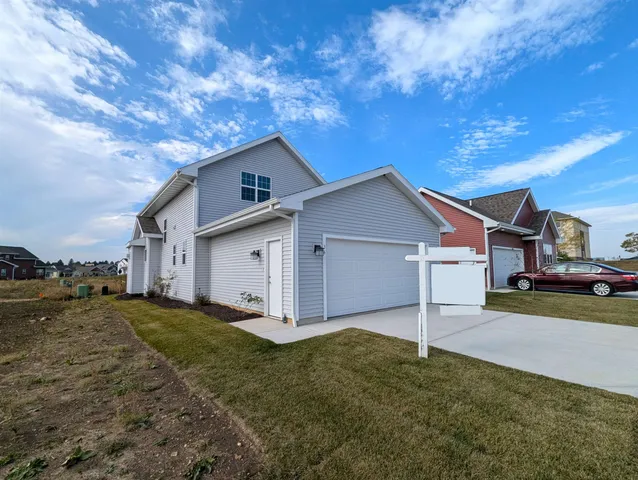 $464,900 | 36 Windflower Way, Mount Horeb, WI 53572