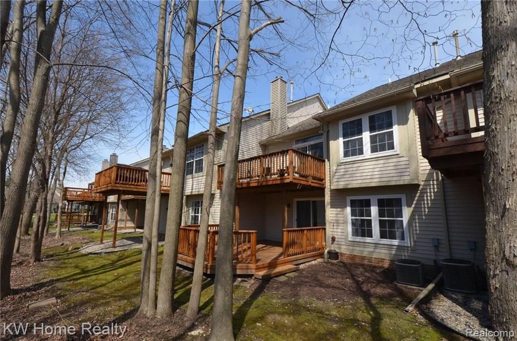 30877 Jasper Ridge Novi, MI 48377 - Photo 2 of 21