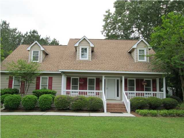 120 Marjorie Lane Ridgeville, SC 29472 - Photo 1 of 24 Primary Photo