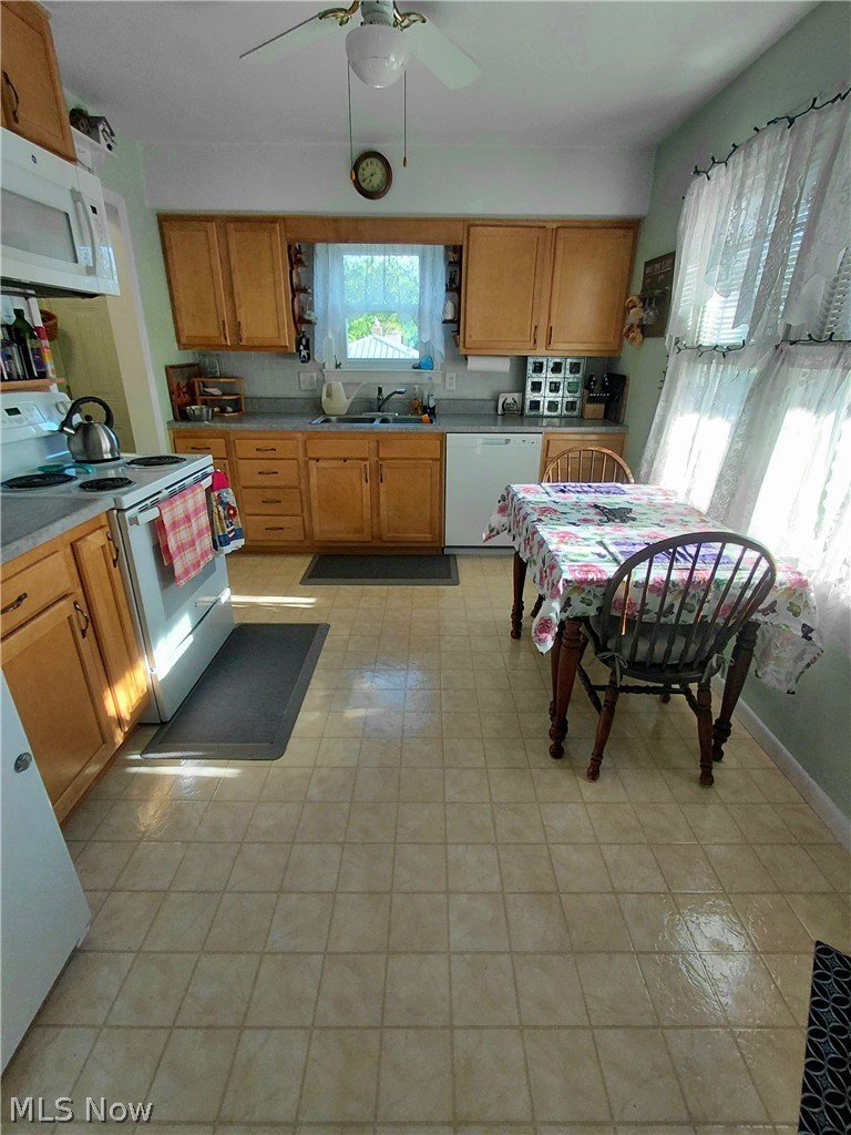 242 Cedar Road Richmond, OH 43944 - Photo 7 of 40