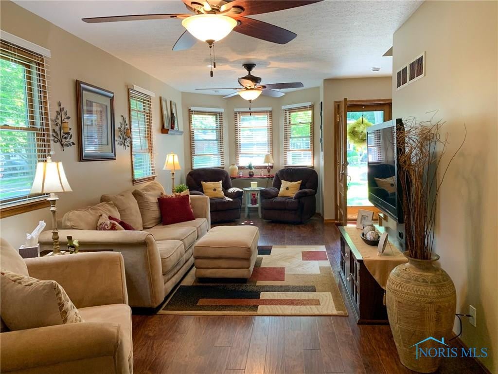 214 Hidden Beach Road Lakeside Marblehead, OH 43440 - Photo 12 of 34 Gallery Image 12
