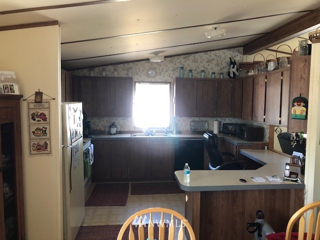 33 Fairgrounds Road, Unit 33A Elma, WA 98541 - Photo 6 of 14 Gallery Image 6