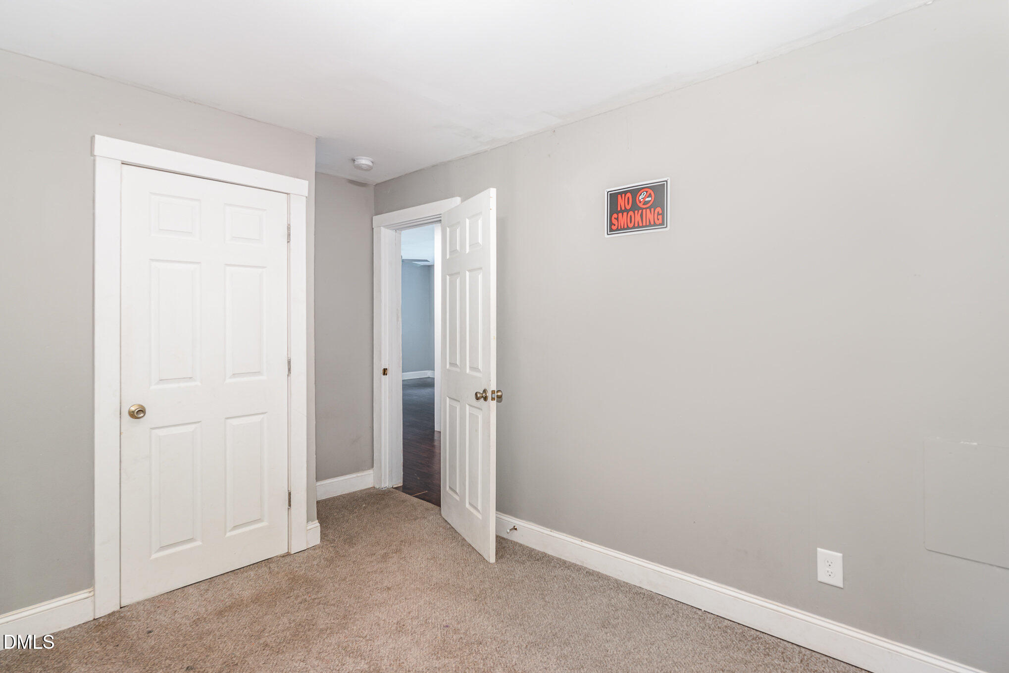1401 Robinhood Road Durham, NC 27701 - Photo 31 of 38 an empty room with windows
