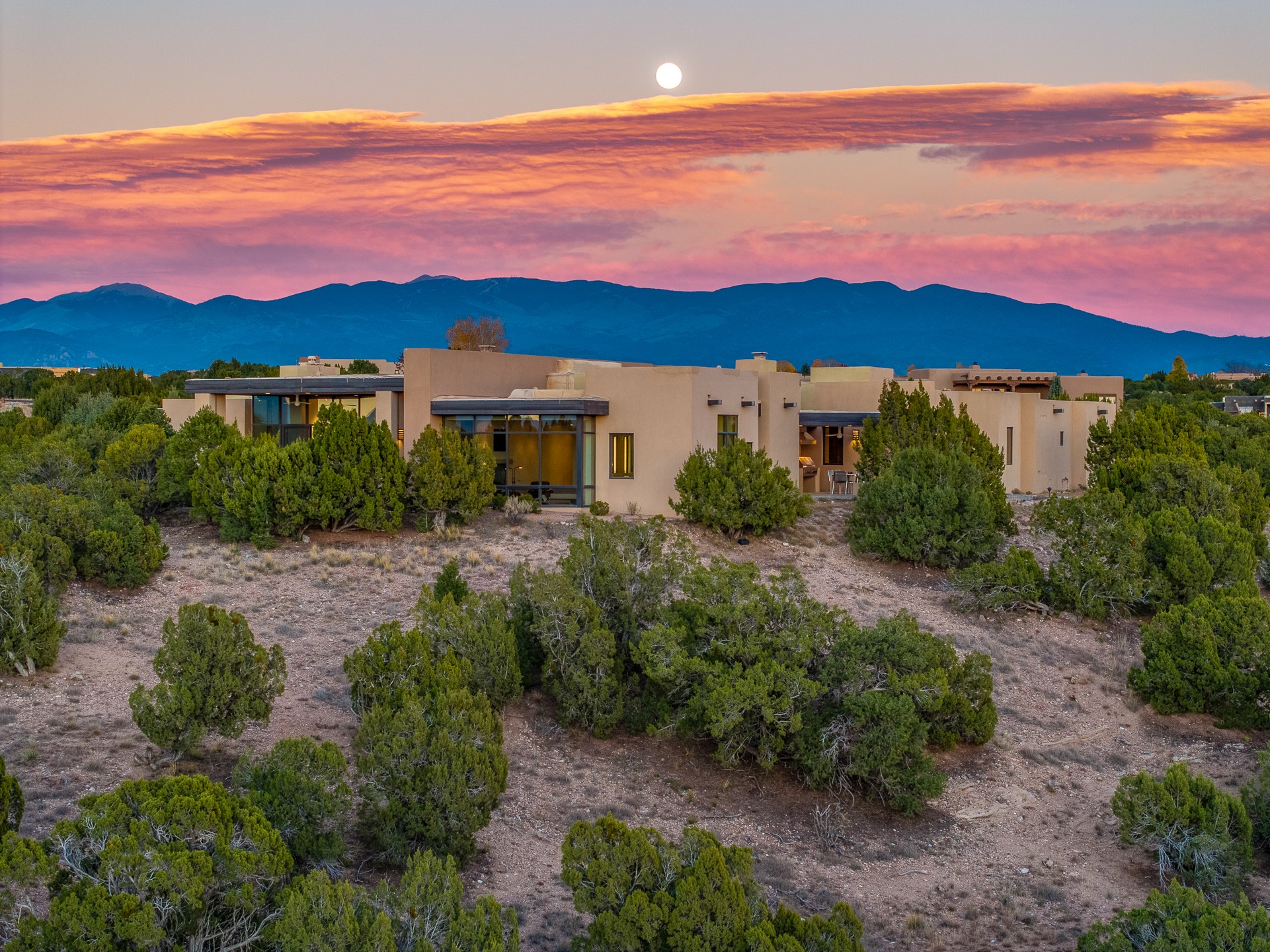 26 Bishops Dome Road Santa Fe, NM 87506 - Photo 4 of 68 East Sangre Views