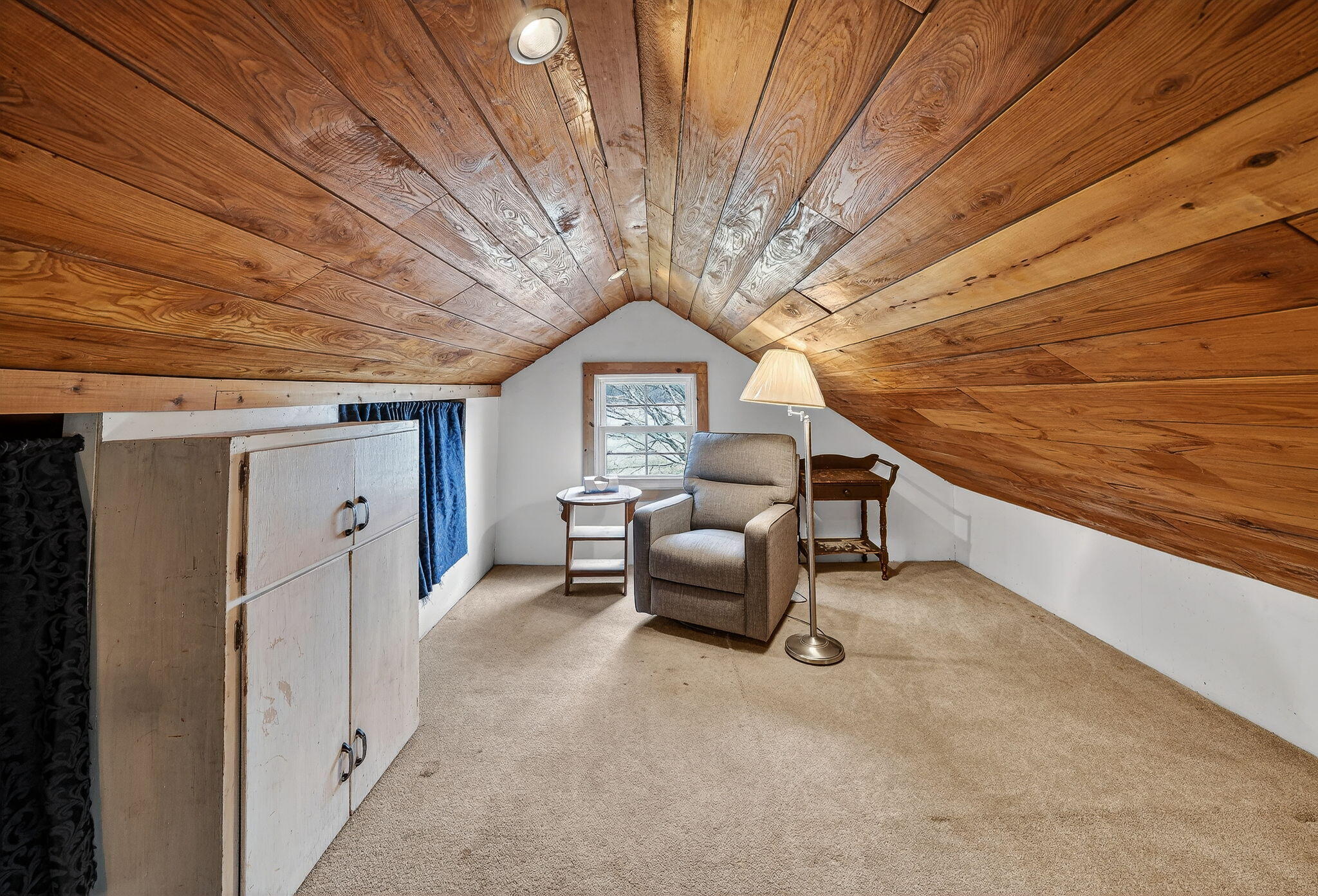 11403 Highway 10 Argos, IN 46501 - Photo 20 of 50 a very nice looking room with a large window and furniture