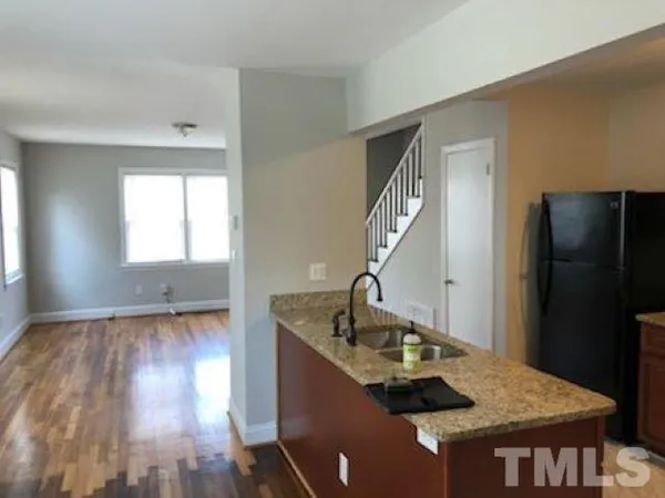 $1,495 | 133 South Tarboro Street, Raleigh, NC 27610