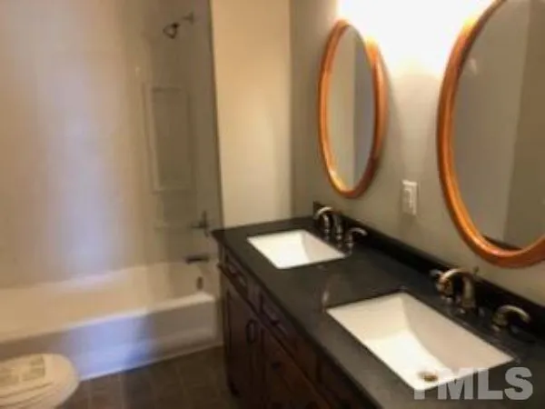 $1,495 | 133 South Tarboro Street, Raleigh, NC 27610