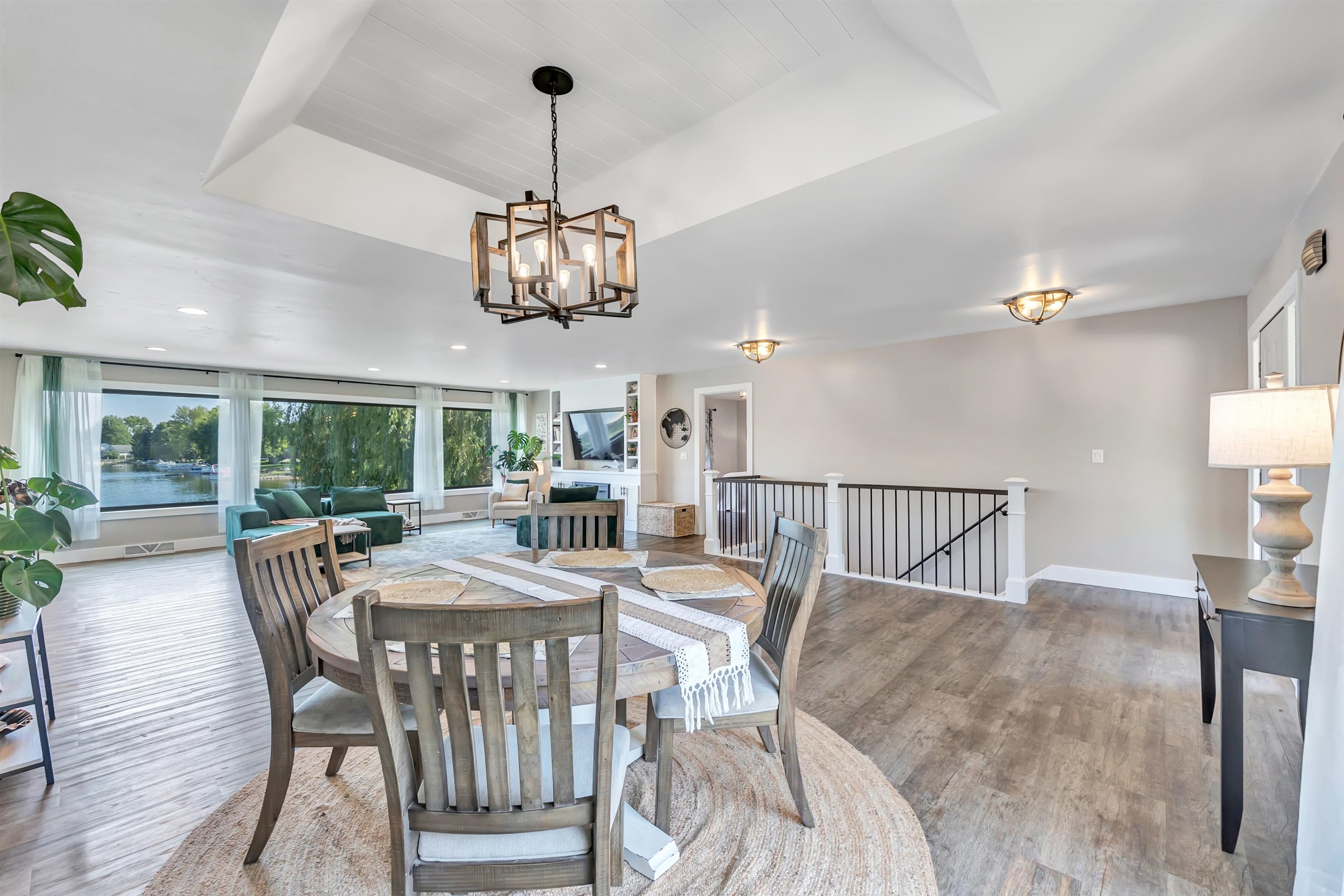 1259 Harbor Lights Road Suamico, WI 54173 - Photo 8 of 52