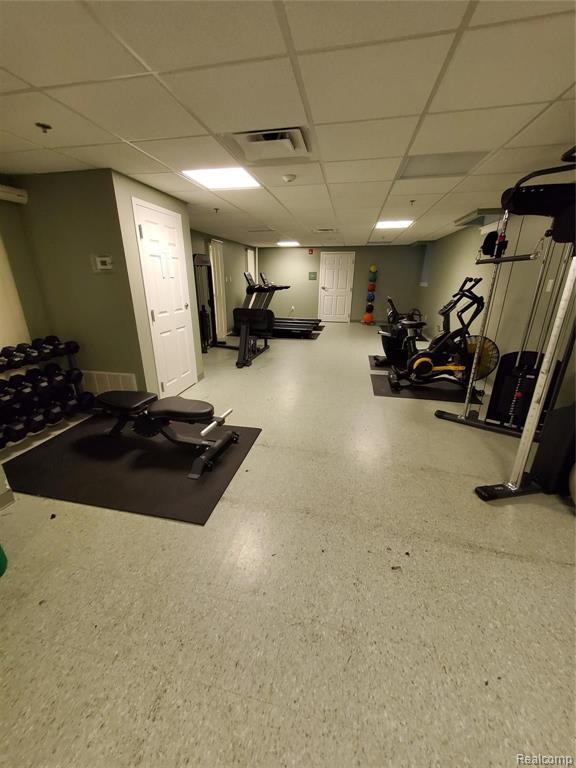 680 Delaware Street, Unit 405 Detroit, MI 48202 - Photo 12 of 16