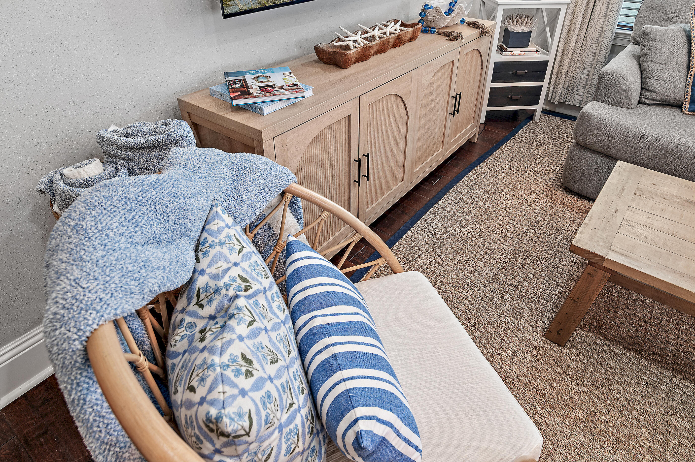 239 Kono Way Destin, FL 32541 - Photo 7 of 44 Cozy