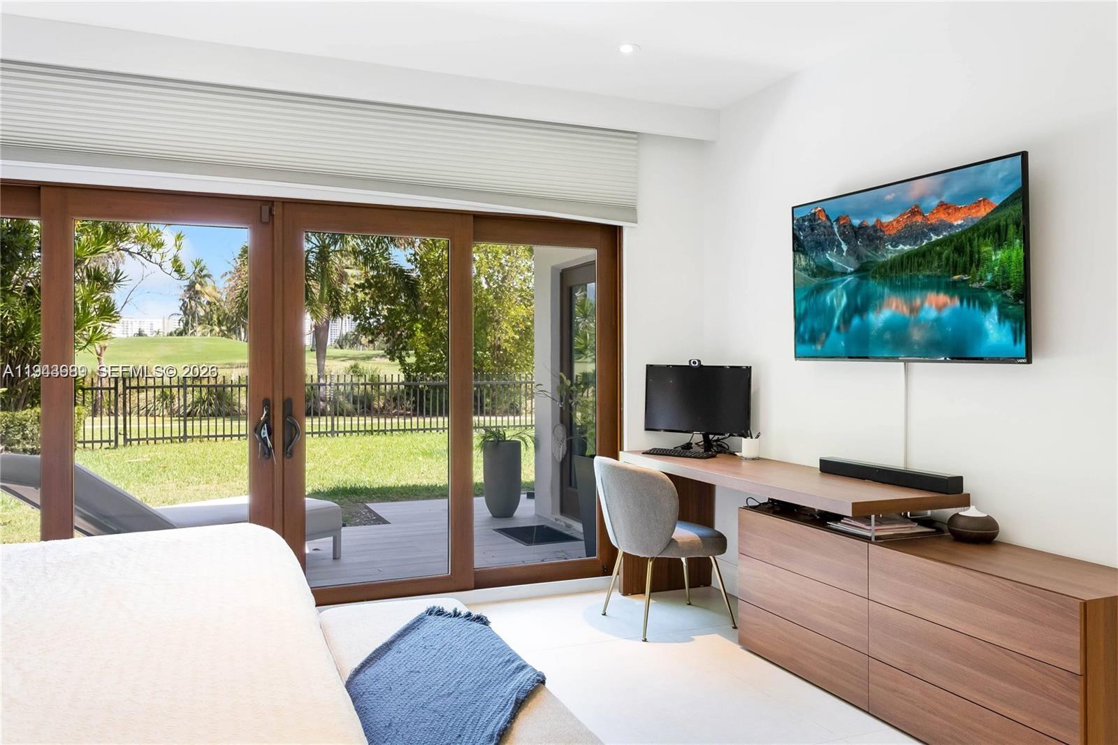 5911 Alton Road Miami Beach, FL 33140 - Photo 16 of 33 Master suite