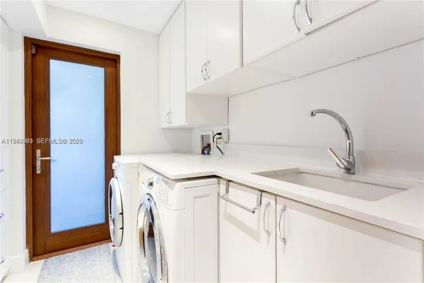 $18,500 | 5911 Alton Road, Miami Beach, FL 33140