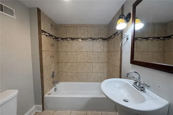$2,750 | 1921 Shamokin Street, Pittsburgh, PA 15203