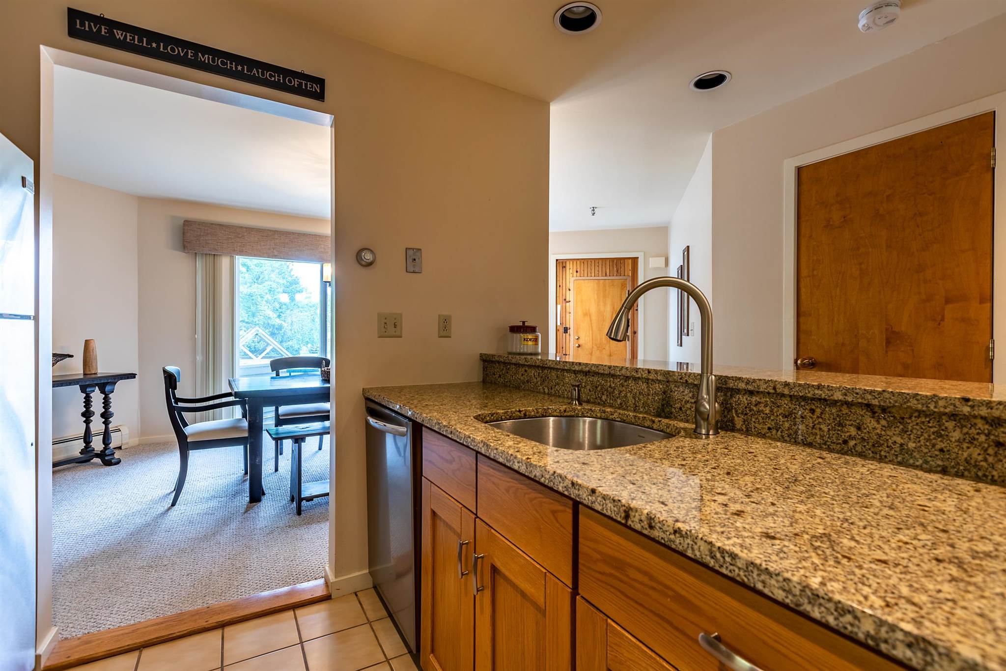 47 High Point Drive, Unit B24 Stratton, VT 05155 - Photo 7 of 33 Gallery Image 7