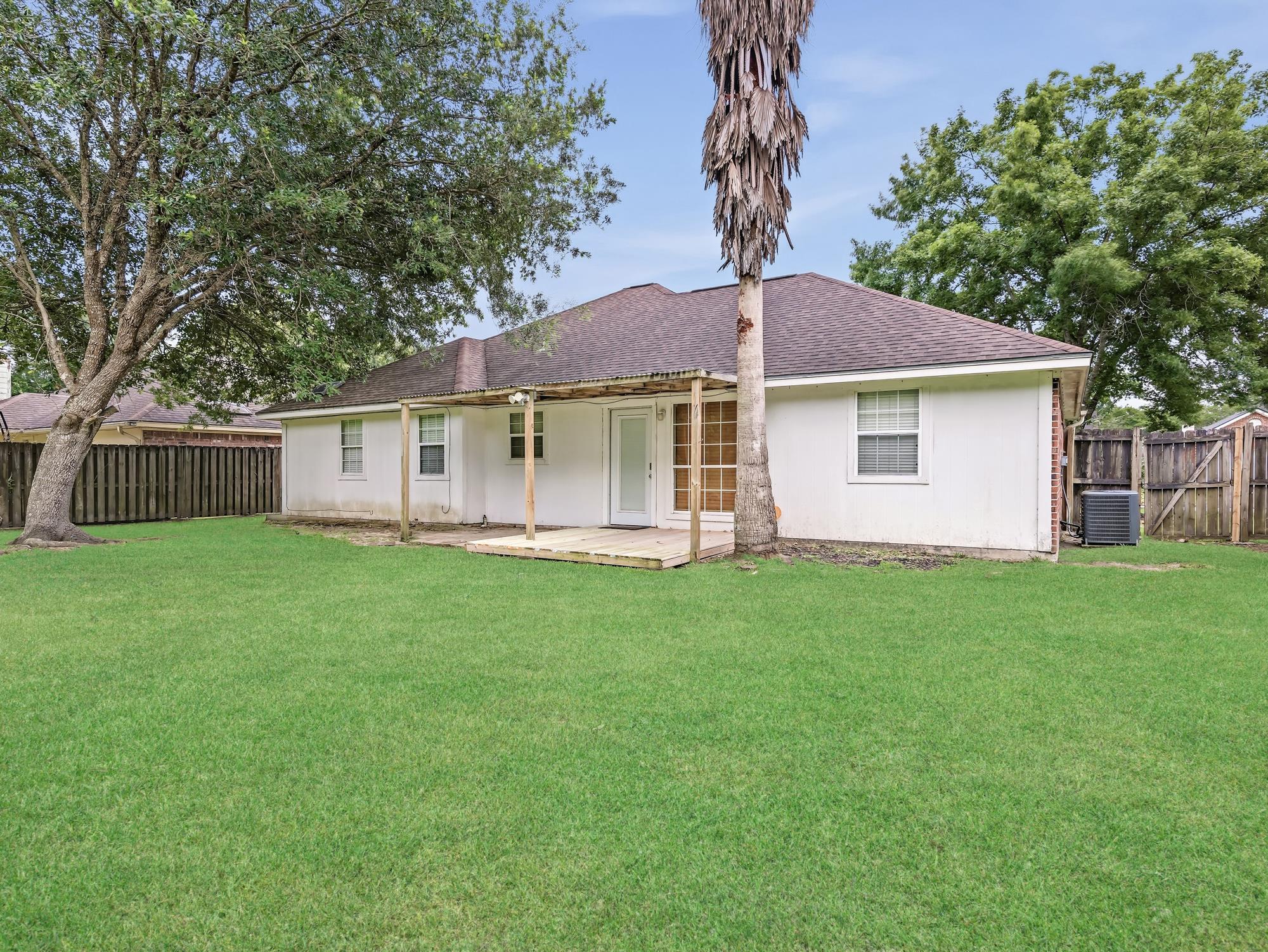 7250 Hidden Valley Drive Beaumont, TX 77708 - Photo 29 of 31