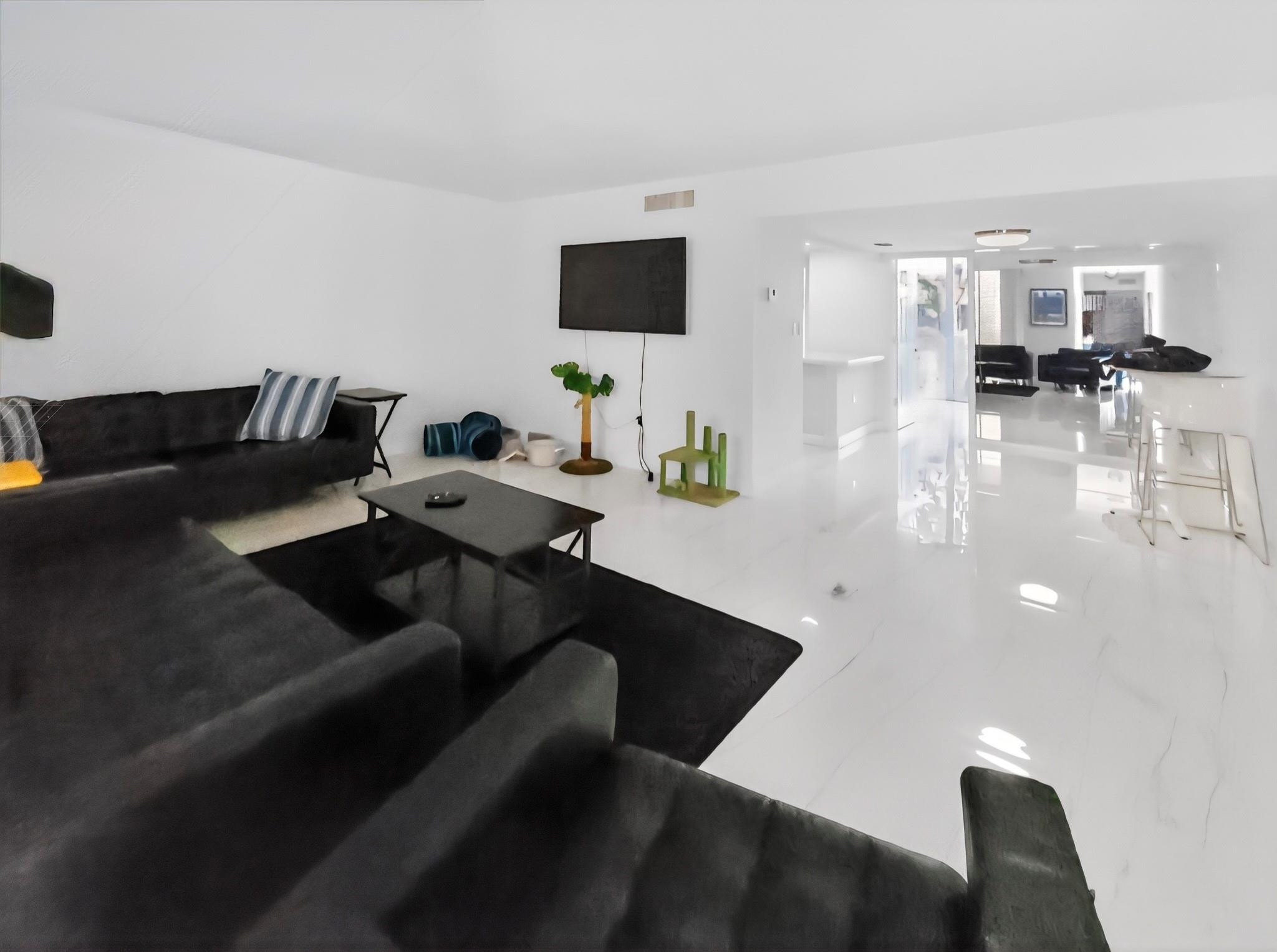 8401 West Sample Road, Unit 5 Coral Springs, FL 33065 - Photo 5 of 17 Photo 5