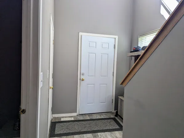 $2,300 | 2502 Oak Tree Lane, Plainfield, IL 60586