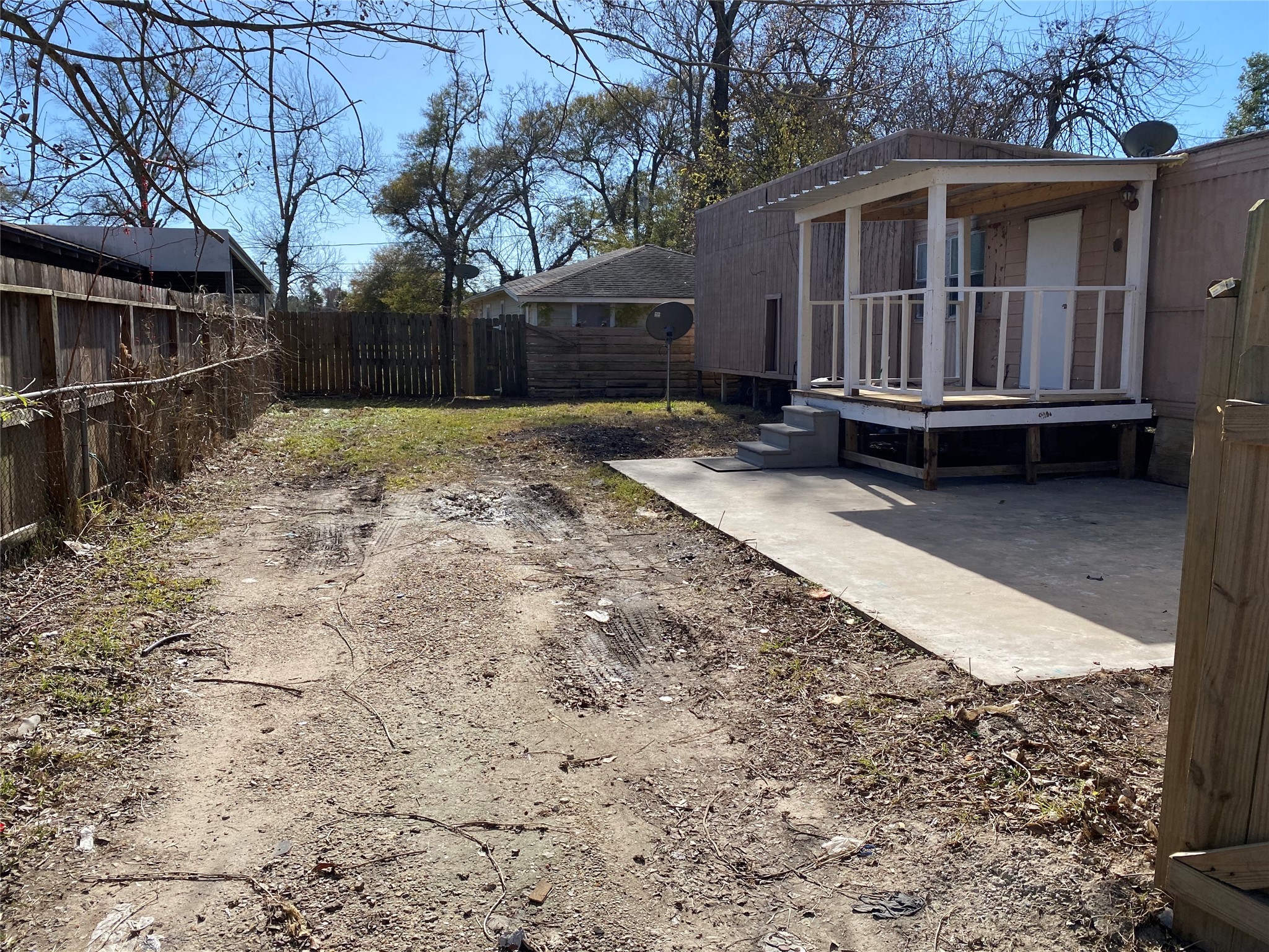 310 Harris Road, Unit B Highlands, TX 77562 - Photo 10 of 14 a view of backyard of house