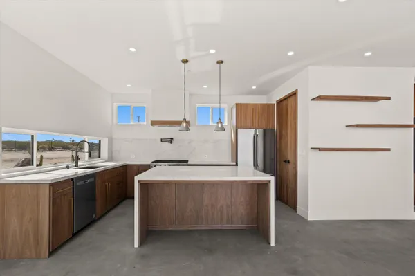 $874,000 | 1925 Border Avenue, Joshua Tree, CA 92252