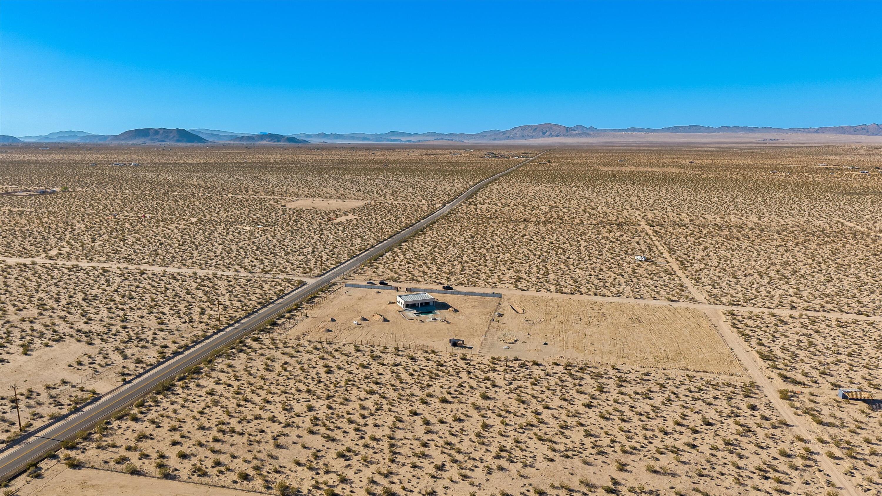 1925 Border Avenue Joshua Tree, CA 92252 - Photo 53 of 60 .