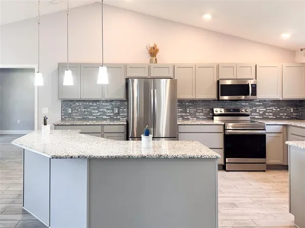 $3,200 | 420 Ketch Road, St. Cloud, FL 34771